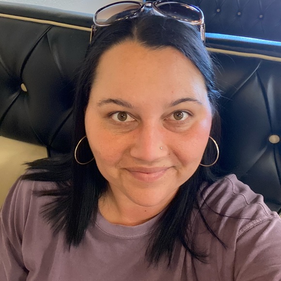 Meet your Posher, Kelly - Picture 1 of 1